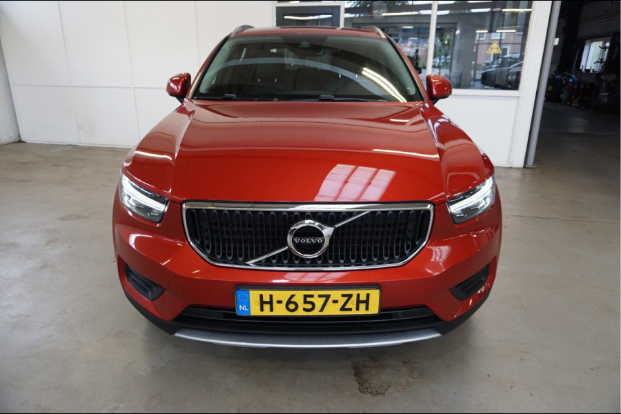 Volvo XC40 2.0 D3 Momentum Automaat Leder Parking-climate