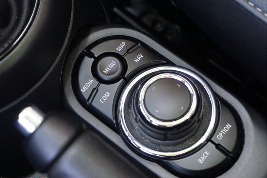 MINI Cabrio 1.5 Cooper Maximized Navi Stoelverw. Camera DAB Blis Incl. afleverbeurt en 12 Bovag garantie