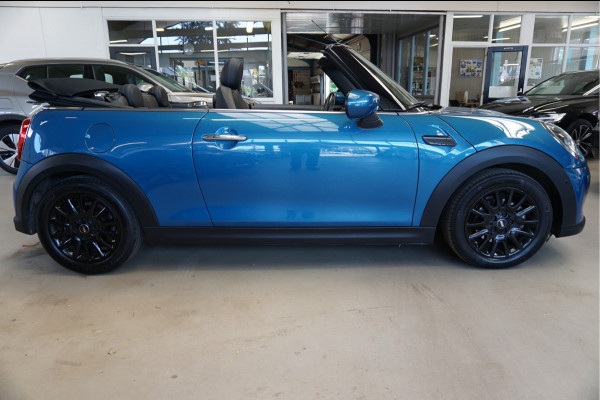 MINI Cabrio 1.5 Cooper Maximized Navi Stoelverw. Camera DAB Blis Incl. afleverbeurt en 12 Bovag garantie