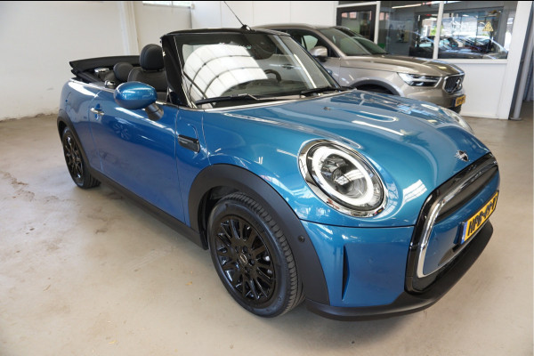 MINI Cabrio 1.5 Cooper Maximized Navi Stoelverw. Camera DAB Blis Incl. afleverbeurt en 12 Bovag garantie