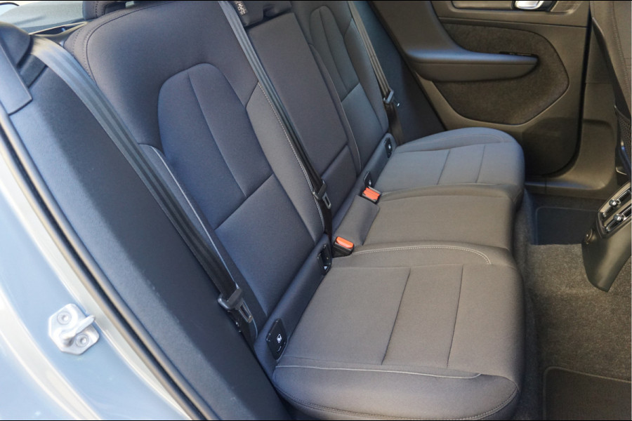 Volvo XC40 1.5 T4 Recharge Inscription Camera DAB Alarm Adaptieve Cruisecontrol