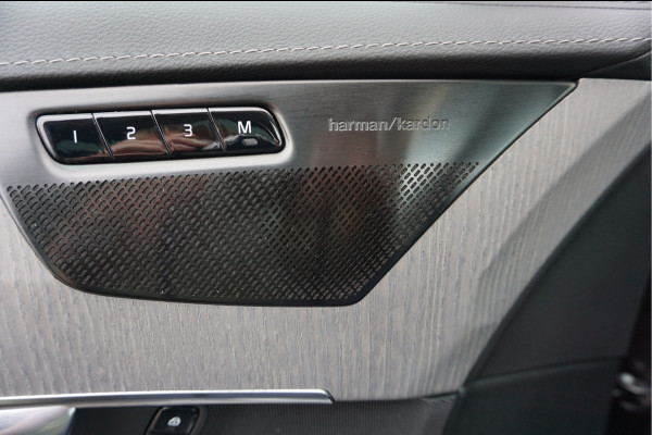 Volvo XC90 2.0 T8 Recharge AWD Ultimate Dark Luchtvering Trekhaak Incl. afleverbeurt en 12 Bovag garantie