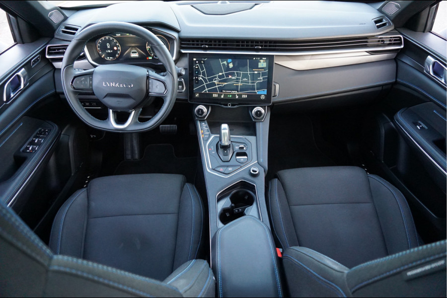 Lynk & Co 01 1.5 Pilot Assist and Adaptive Cruise Control 261Pk Incl. afleverbeurt en 12 Bovag garantie