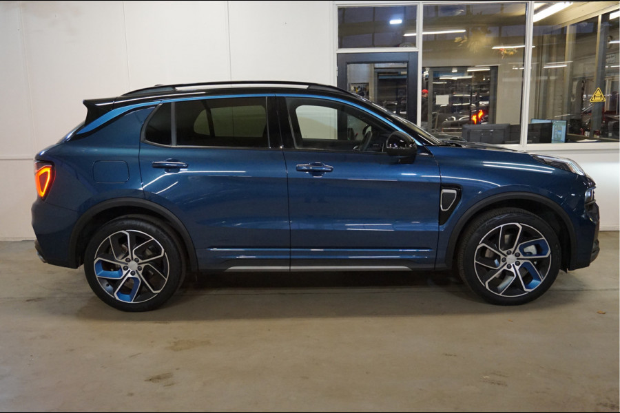 Lynk & Co 01 1.5 Pilot Assist and Adaptive Cruise Control 261Pk Incl. afleverbeurt en 12 Bovag garantie