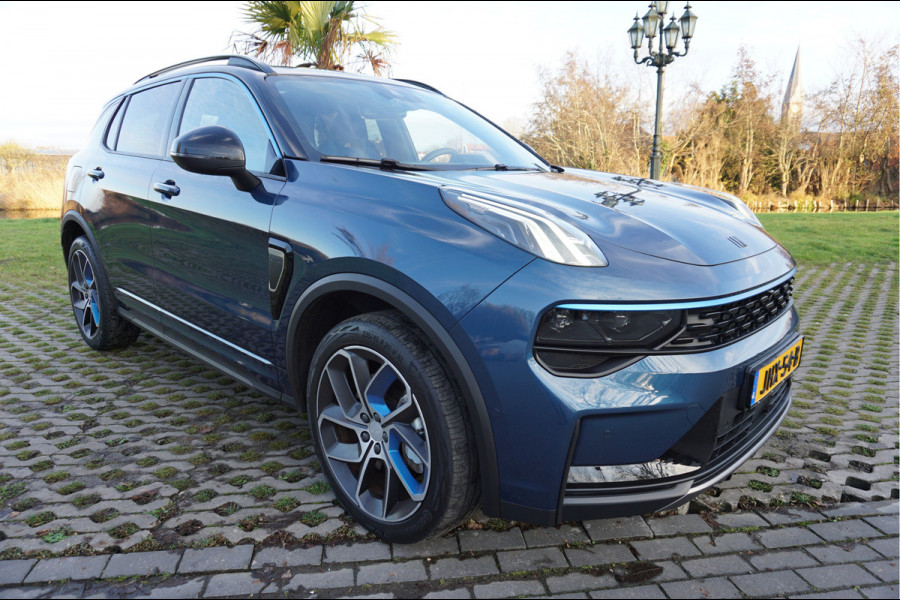Lynk & Co 01 1.5 Pilot Assist and Adaptive Cruise Control 261Pk Incl. afleverbeurt en 12 Bovag garantie