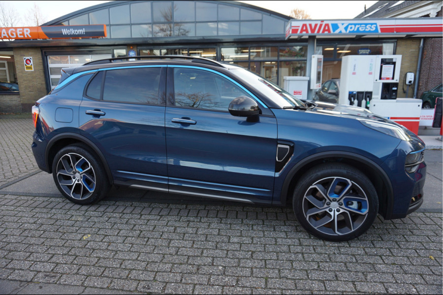 Lynk & Co 01 1.5 Pilot Assist and Adaptive Cruise Control 261Pk Incl. afleverbeurt en 12 Bovag garantie
