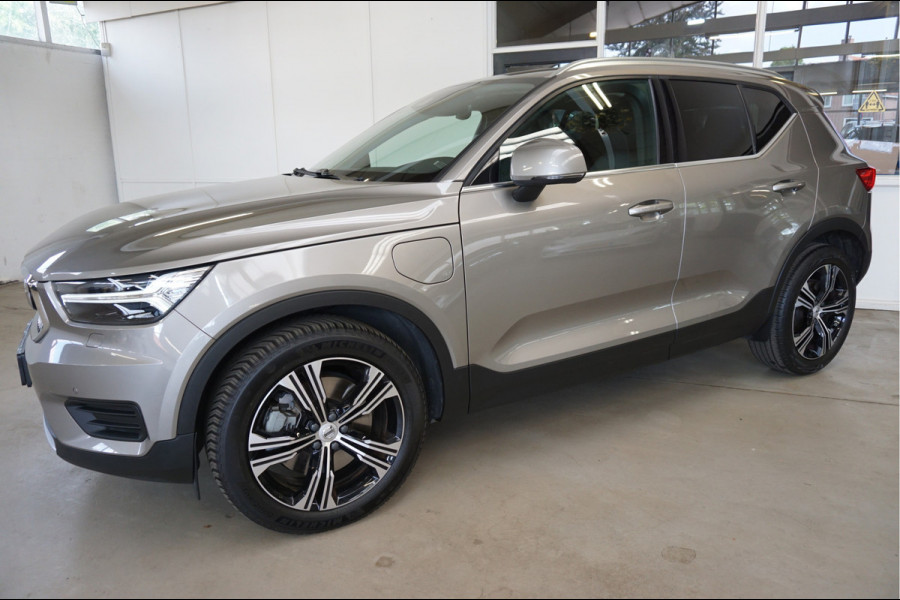 Volvo XC40 1.5 T4 Inscription Leder  Pilot-Assist Navi Camera