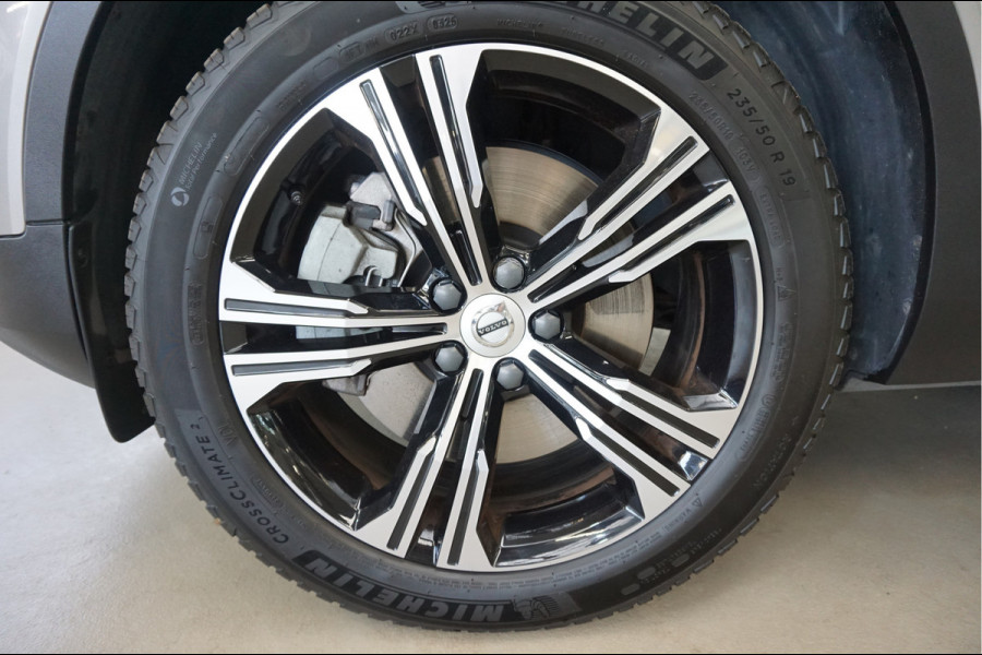 Volvo XC40 1.5 T4 Inscription Leder  Pilot-Assist Navi Camera