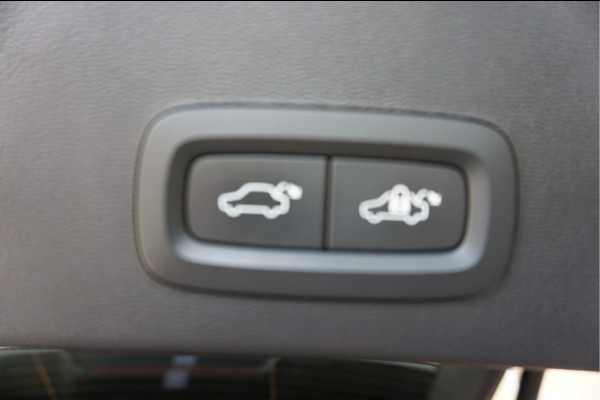 Volvo XC40 1.5 T4 Inscription Leder  Pilot-Assist Navi Camera