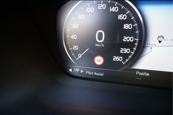 Volvo XC40 1.5 T4 Inscription Leder  Pilot-Assist Navi Camera