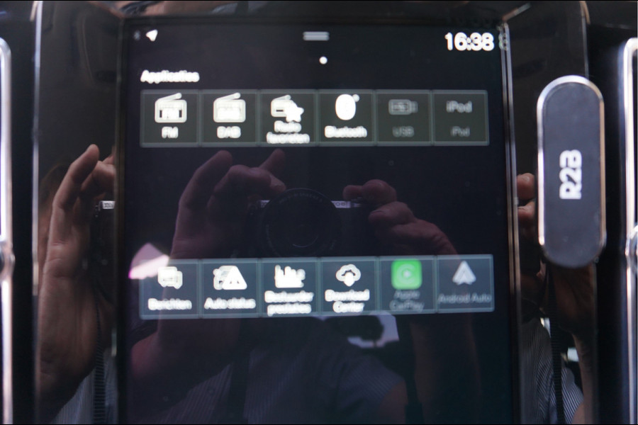 Volvo XC40 1.5 T4 Inscription Leder  Pilot-Assist Navi Camera