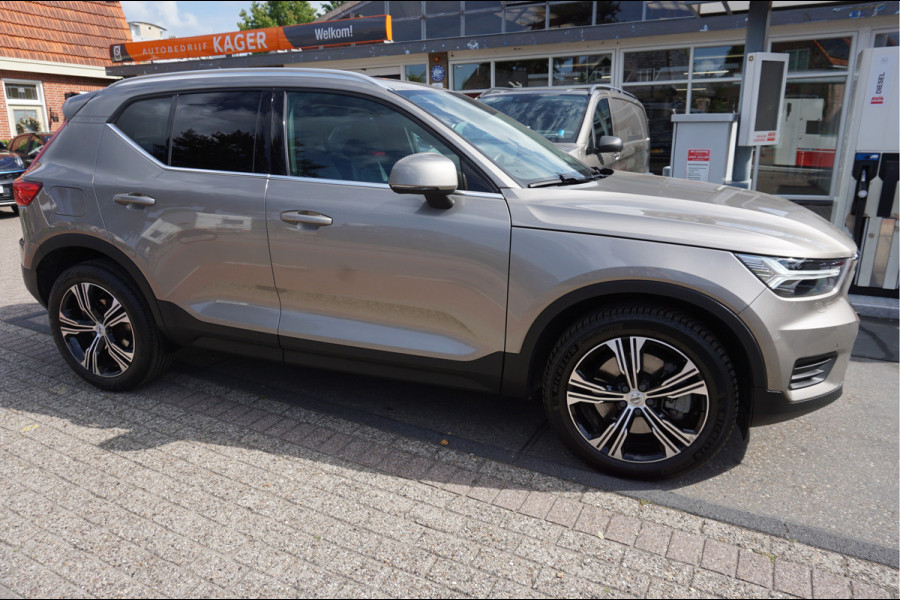 Volvo XC40 1.5 T4 Inscription Leder  Pilot-Assist Navi Camera