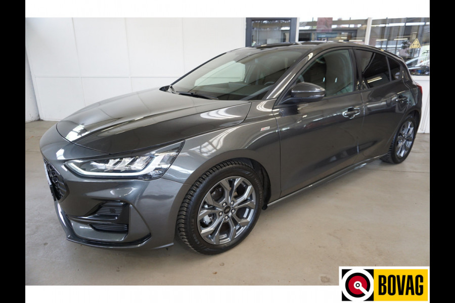 Ford Focus 1.0 EcoBoost Hybrid ST Line Navi Incl. afleverbeurt en 12 Bovag garantie