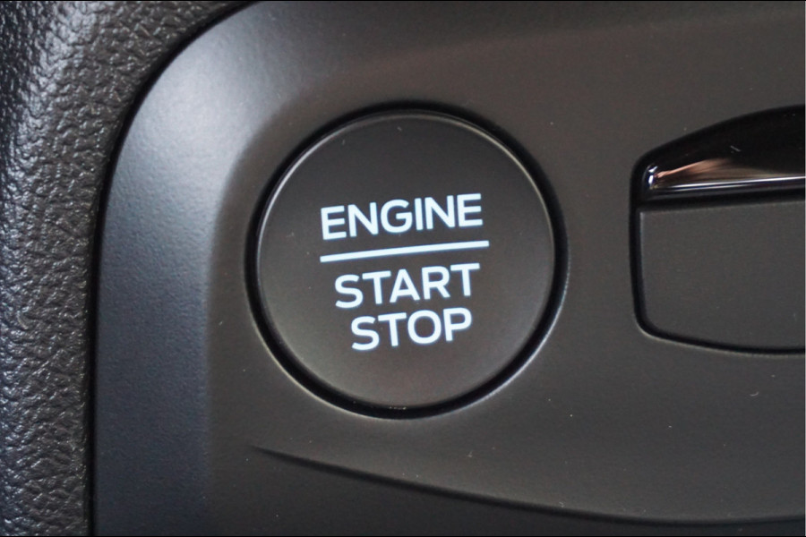 Ford Focus 1.0 EcoBoost Hybrid ST Line Navi Incl. afleverbeurt en 12 Bovag garantie