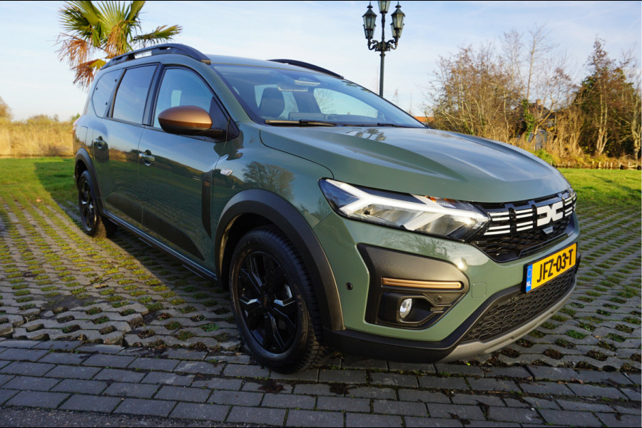 Dacia Jogger 1.0 TCe 110 Extreme 7p. Camera Navigatie enz.