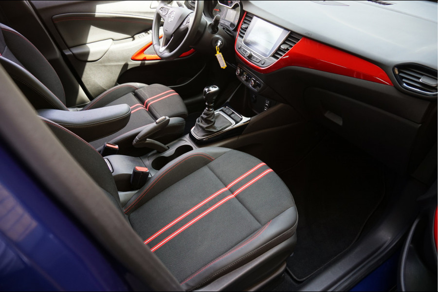 Opel Crossland 1.2 Turbo GS Navigatie Incl. afleverbeurt en 12 Bovag garantie