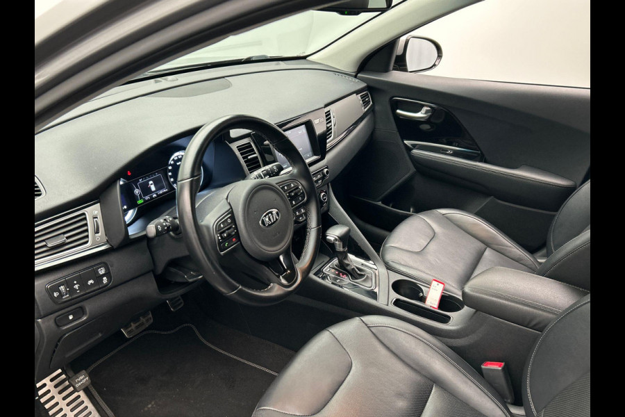 Kia Niro 1.6 GDi Hybrid DynamicLine Trekhaak Parkeersensoren Climate control Camera