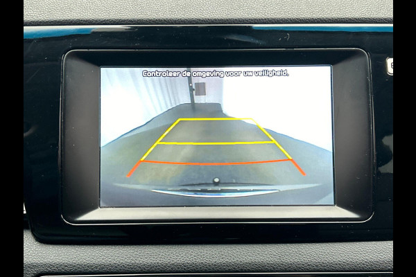 Kia Niro 1.6 GDi Hybrid DynamicLine Trekhaak Parkeersensoren Climate control Camera