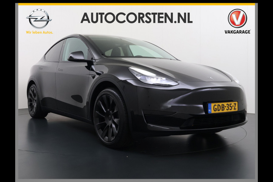 Tesla Model Y RWD LFP-Accu SOH 94% Leder Lmv 20" Warmtepomp Camera's Panormadak Adap.Cruise Navi Ecc Autopilot Stoel+Stuur+Achterbank Verwarming Elek.Achterklep Dodehoek detector Draadloze telefoonlader Origineel Nederlandse Auto Fabrieksgarantie tot 25-6-2028/80.000km en 25-6-2032/160.000 km op de accu en aandrijflijn.  Trekvermogen 1600 kg !