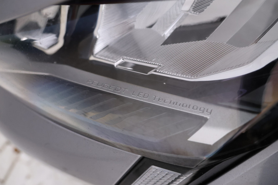 Peugeot 308 SW 1.5 BlueHDi Active Pack Business Apple/Android Carplay, Digital dash, Cruise