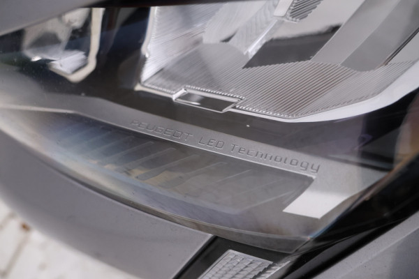 Peugeot 308 SW 1.5 BlueHDi Active Pack Business Apple/Android Carplay, Digital dash, Cruise