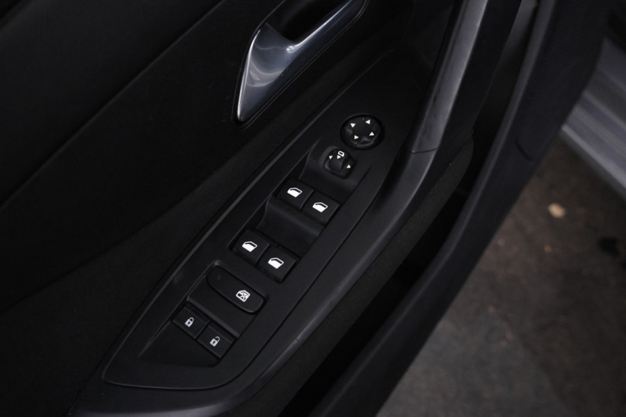 Peugeot 308 SW 1.5 BlueHDi Active Pack Business Apple/Android Carplay, Digital dash, Cruise