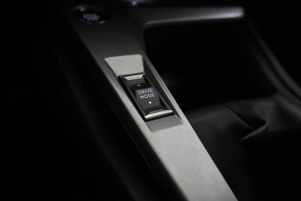 Peugeot 308 SW 1.5 BlueHDi Active Pack Business Apple/Android Carplay, Digital dash, Cruise