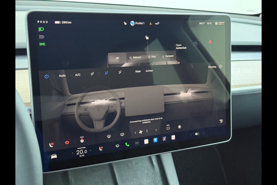 Tesla Model Y RWD LFP-Accu SOH 94% Leder Lmv 20" Warmtepomp Camera's Panormadak Adap.Cruise Navi Ecc Autopilot Stoel+Stuur+Achterbank Verwarming Elek.Achterklep Dodehoek detector Draadloze telefoonlader Origineel Nederlandse Auto Fabrieksgarantie tot 25-6-2028/80.000km en 25-6-2032/160.000 km op de accu en aandrijflijn.  Trekvermogen 1600 kg !