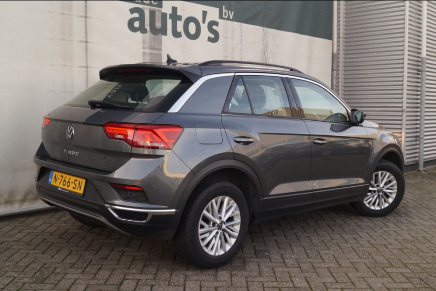 Volkswagen T-Roc 1.5 TSI 150pk DSG Style -NAVI-ECC-PDC-