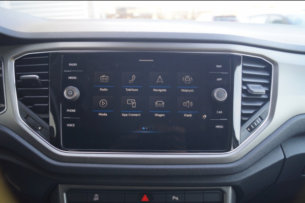 Volkswagen T-Roc 1.5 TSI 150pk DSG Style -NAVI-ECC-PDC-