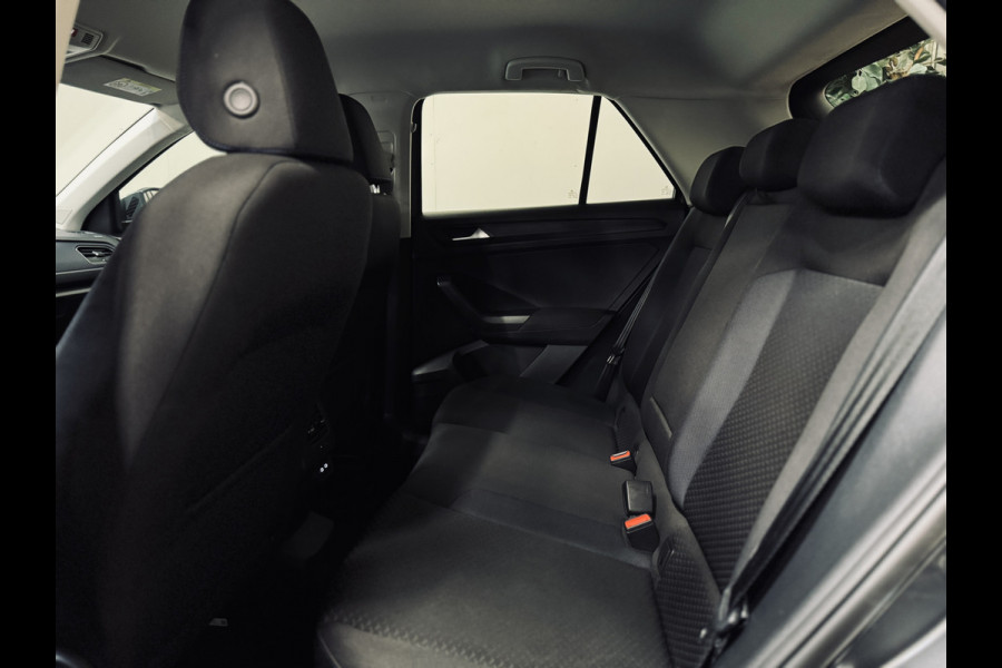 Volkswagen T-Roc 1.0 TSI United | LED | Navi | ACC
