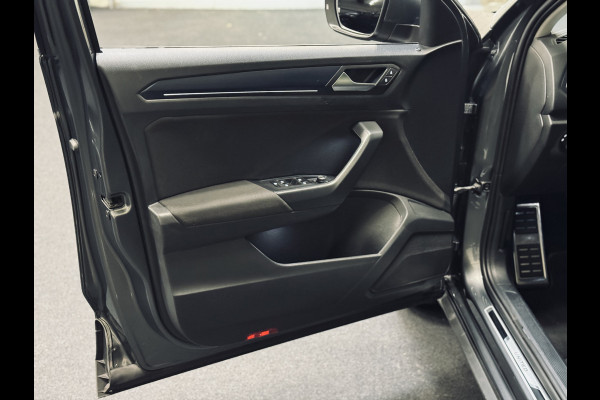 Volkswagen T-Roc 1.0 TSI United | LED | Navi | ACC