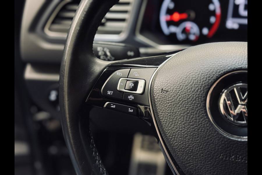 Volkswagen T-Roc 1.0 TSI United | LED | Navi | ACC