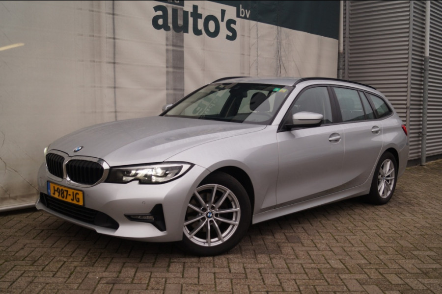 BMW 3 Serie Touring 320i 184pk Automaat Executive Edition -NAVI-ECC-