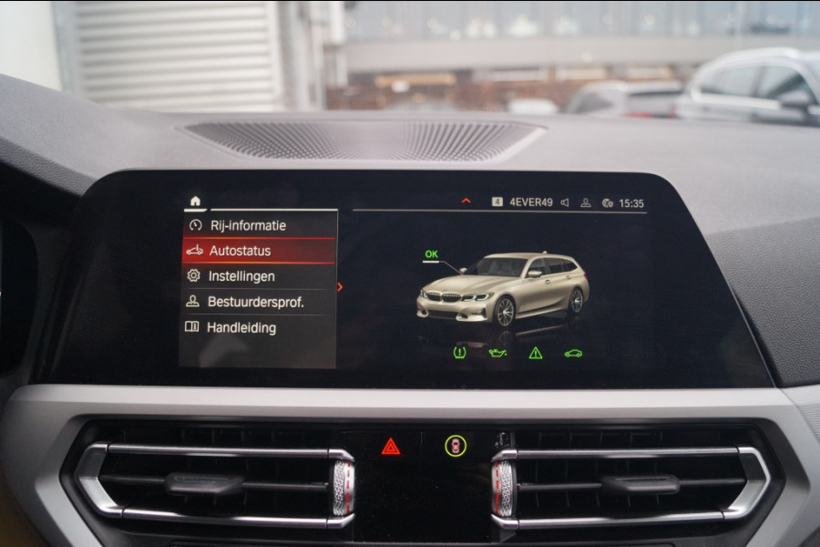 BMW 3 Serie Touring 320i 184pk Automaat Executive Edition -NAVI-ECC-