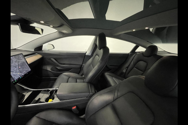 Tesla Model 3 Long Range AWD 75 kWh Panoramadak Navigatie Camera Parkeersensoren Adaptive Cruise Control Full Led Stoelverwarming Climate Control Getinte ramen Lichtmetalen velgen