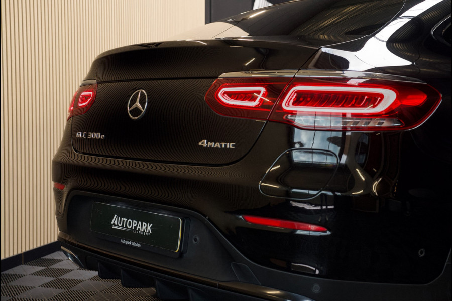 Mercedes-Benz GLC Coupé 300e 4MATIC COUPE AMG/360CAM/DODEHOEK/SFEERVERLICHTING/STANDKACHEL/CARPLAY