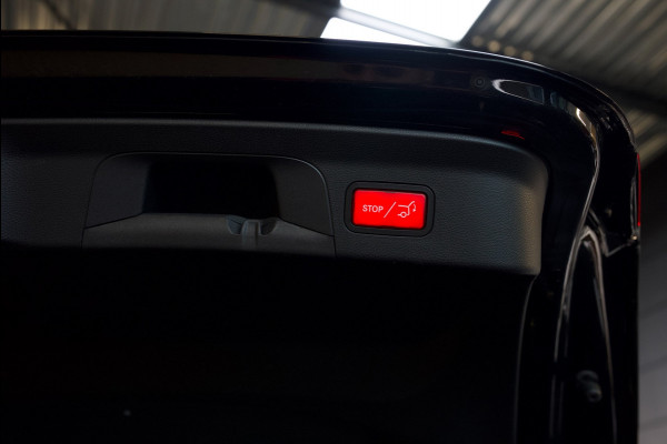 Mercedes-Benz GLC Coupé 300e 4MATIC COUPE AMG/360CAM/DODEHOEK/SFEERVERLICHTING/STANDKACHEL/CARPLAY