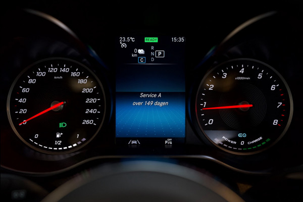 Mercedes-Benz GLC Coupé 300e 4MATIC COUPE AMG/360CAM/DODEHOEK/SFEERVERLICHTING/STANDKACHEL/CARPLAY