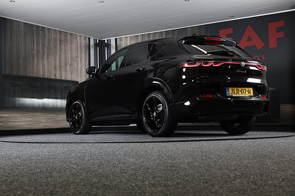 Alfa Romeo Tonale 1.5T Hybrid Veloce / 160 PK / Acc / Leder / Navi / 360 Camera / HK / Sfeerverlichting / Dode Hoek / Lane Assist