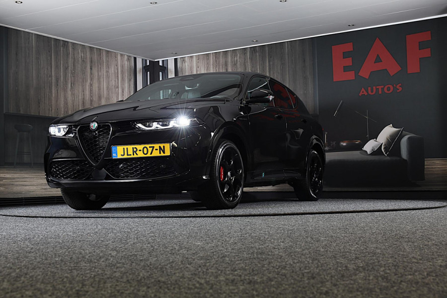 Alfa Romeo Tonale 1.5T Hybrid Veloce / 160 PK / Acc / Leder / Navi / 360 Camera / HK / Sfeerverlichting / Dode Hoek / Lane Assist