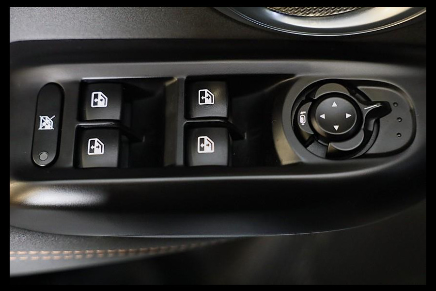 Alfa Romeo Tonale 1.5T Hybrid Veloce / 160 PK / Acc / Leder / Navi / 360 Camera / HK / Sfeerverlichting / Dode Hoek / Lane Assist