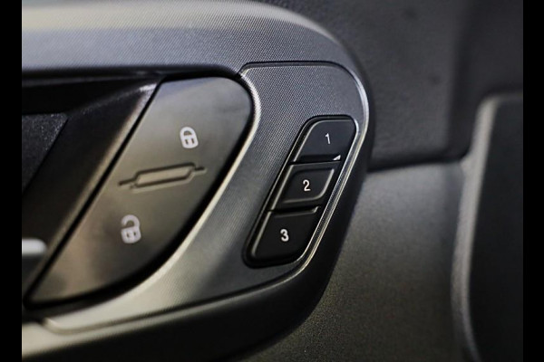 Alfa Romeo Tonale 1.5T Hybrid Veloce / 160 PK / Acc / Leder / Navi / 360 Camera / HK / Sfeerverlichting / Dode Hoek / Lane Assist