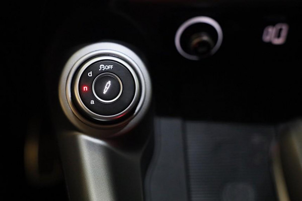 Alfa Romeo Tonale 1.5T Hybrid Veloce / 160 PK / Acc / Leder / Navi / 360 Camera / HK / Sfeerverlichting / Dode Hoek / Lane Assist