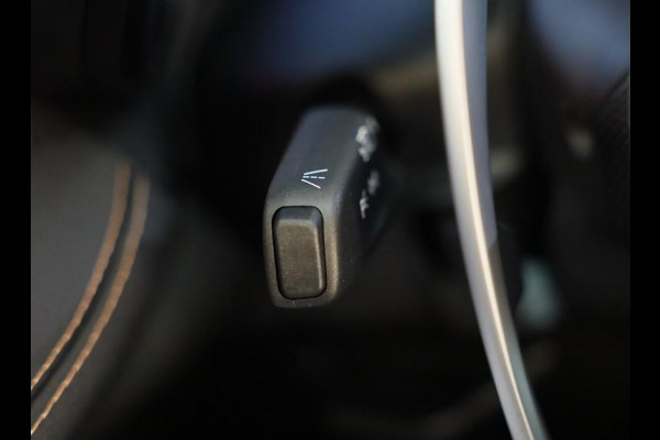 Alfa Romeo Tonale 1.5T Hybrid Veloce / 160 PK / Acc / Leder / Navi / 360 Camera / HK / Sfeerverlichting / Dode Hoek / Lane Assist