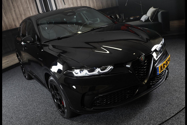 Alfa Romeo Tonale 1.5T Hybrid Veloce / 160 PK / Acc / Leder / Navi / 360 Camera / HK / Sfeerverlichting / Dode Hoek / Lane Assist