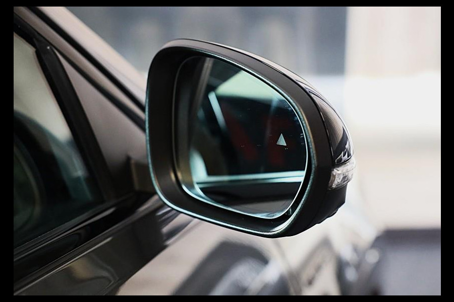 Alfa Romeo Tonale 1.5T Hybrid Veloce / 160 PK / Acc / Leder / Navi / 360 Camera / HK / Sfeerverlichting / Dode Hoek / Lane Assist