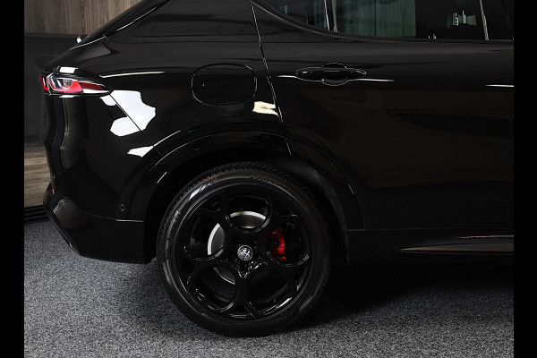 Alfa Romeo Tonale 1.5T Hybrid Veloce / 160 PK / Acc / Leder / Navi / 360 Camera / HK / Sfeerverlichting / Dode Hoek / Lane Assist