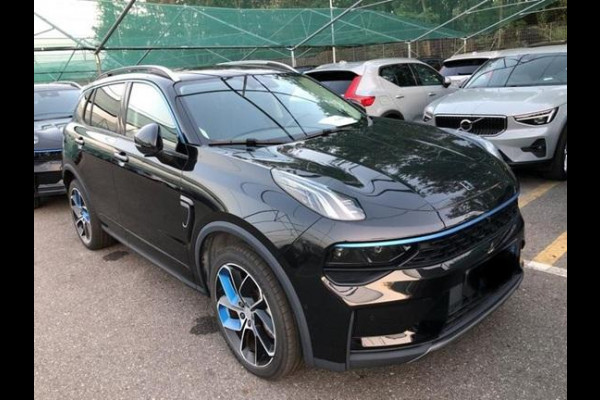 Lynk & Co 01 1.5 261 pk | PHEV | 360 Camera | Adaptieve Cruise | Elek. Achterklep | Panorama dak | Stoelverwarming | 1.800kg Trekgewicht