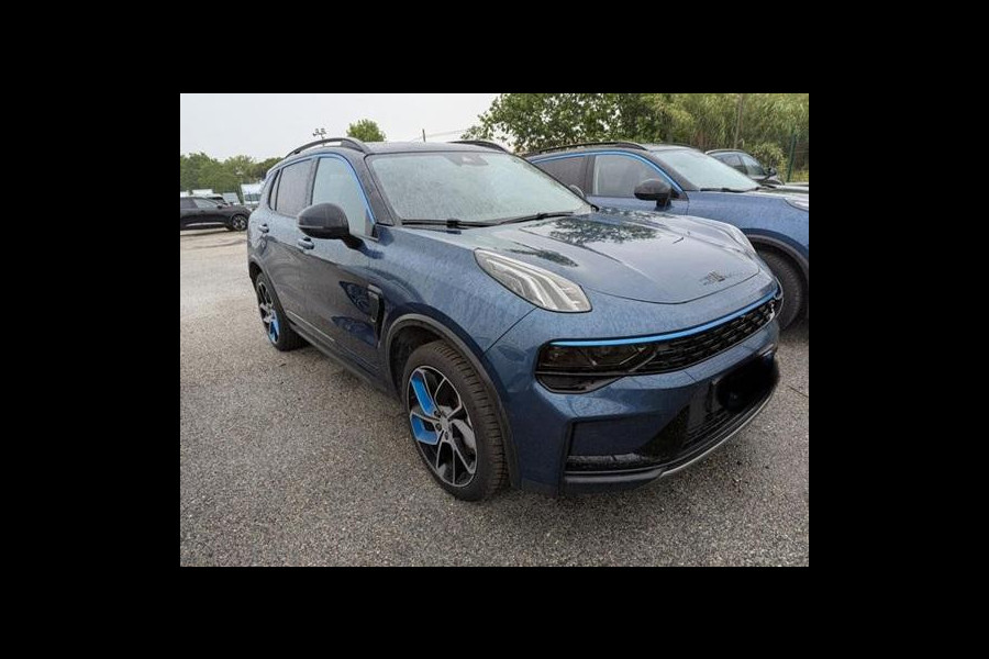 Lynk & Co 01 1.5 261 pk | PHEV | 360 Camera | Adaptieve Cruise | Elek. Achterklep | Panorama dak | Stoelverwarming | 1.800kg Trekgewicht